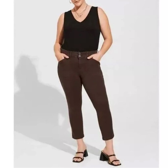 Torrid Cropped Aviator Jeans - Picture 2 of 9